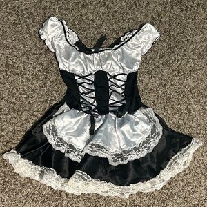 maid costume